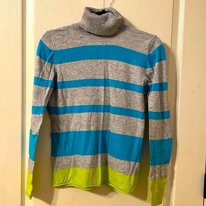 Long sleeve turtleneck